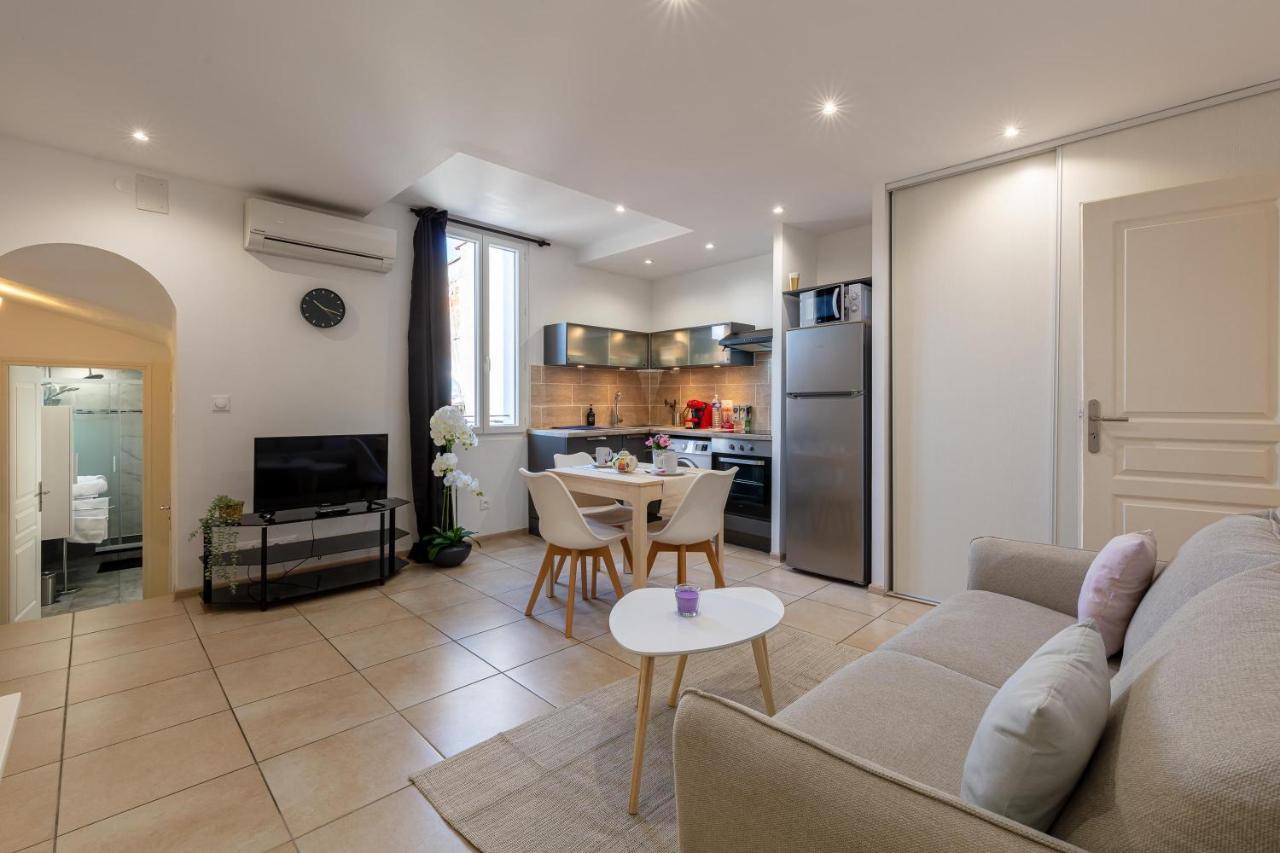 Coeur De Provence - Appt Climatise Apartment Draguignan Exterior photo